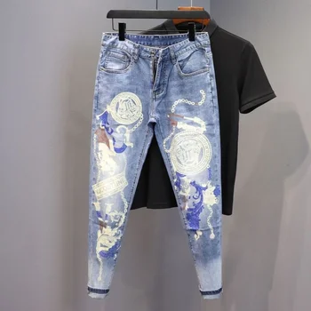 Mens ยืดแข้งยืดกางเกงยีนส์เสื้อผ้าฤดูใบไม้ผลิ/ฤดูร้อนใหม่บาง Denim คน Personalized พิมพ์ฮิเหมาะกับเหล้าองุ่นชนิดกางเกง Streetwear Hiphop